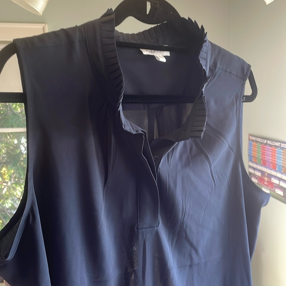 Clavin Klein Navy high pleated collar sleeveless blouse